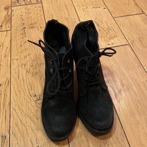 Short suede booties by Kelsi Dagger